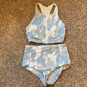 RVCA nwot wavelength racer back bikini